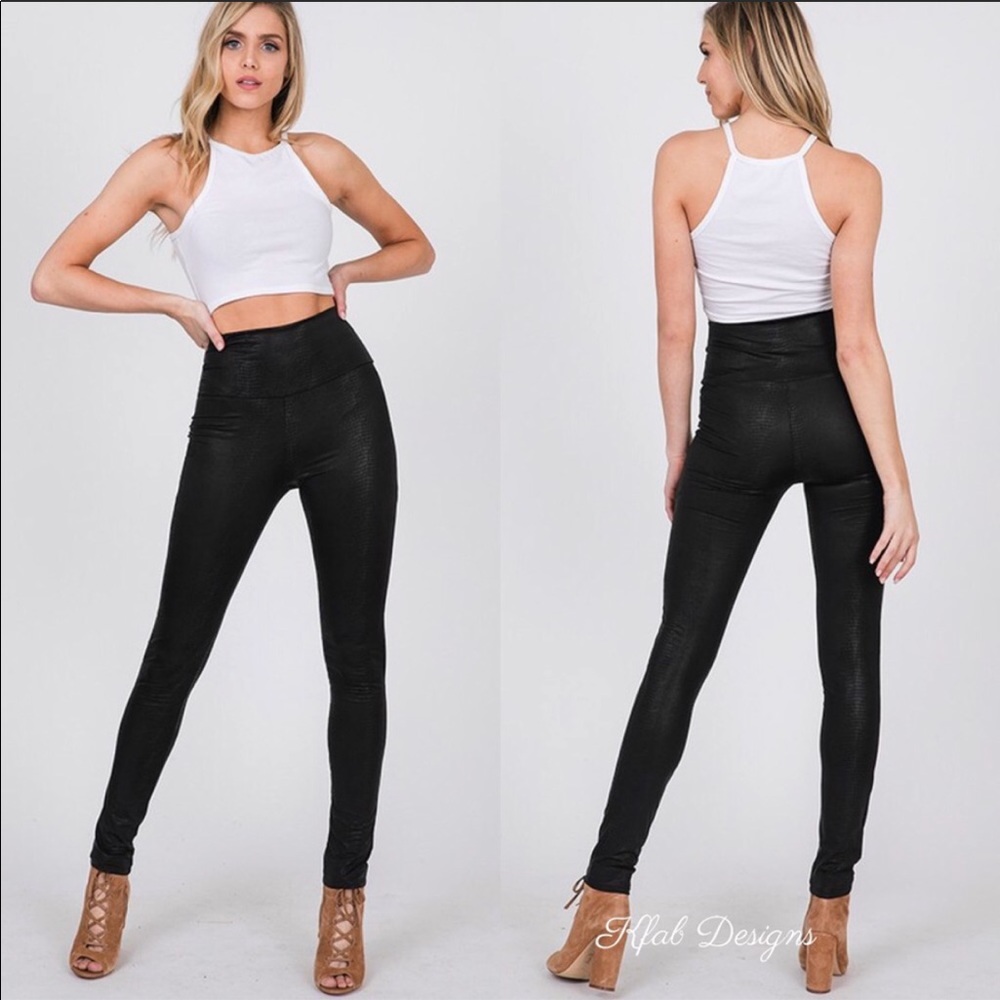 ❤️ LAST! High Waist Textured Snakeskin PU Leggings! - Picture 5 of 8